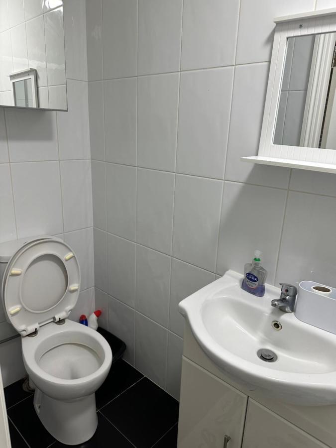 Beautiful Hoe Street Dream Ground Floor One Bedroom Apartment ロンドン エクステリア 写真